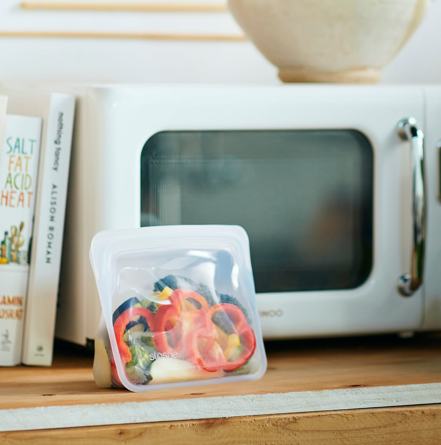 Stand-Up Mini Bag